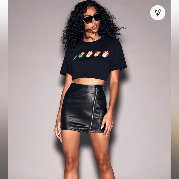 LULUS faux leather mini skirt with zipper - Picture 1 of 6